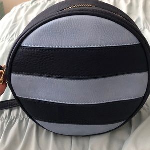 Stripped crossbody